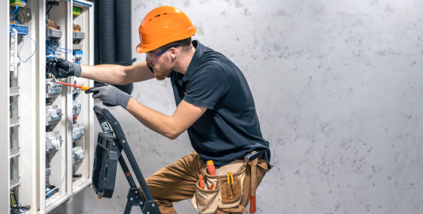 Best Circuit Breaker Repair  in Moville, IA
